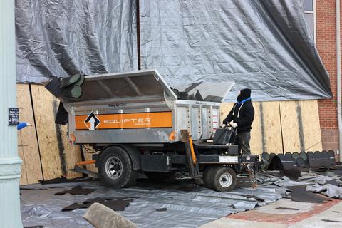 Dump trailer tear off debris tarp — Sinking Spring, PA