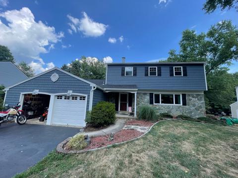 Ranch home new roof fall — Phoenixville, PA