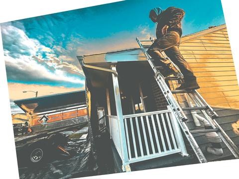 Roof tear off debris dump trailer — Sinking Spring, PA