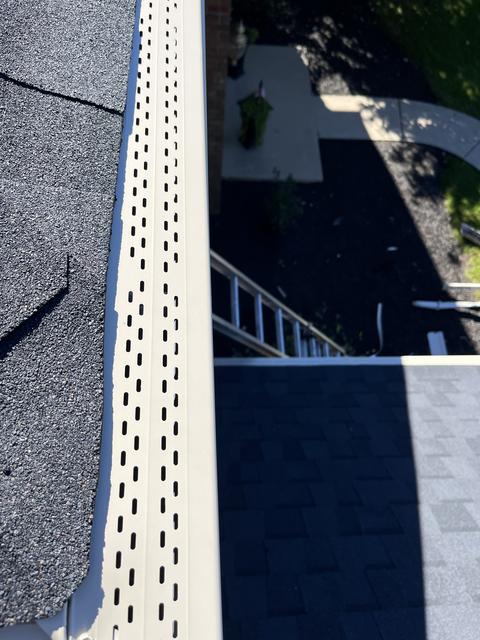 Shingle roof step flashing detail — Sinking Spring, PA