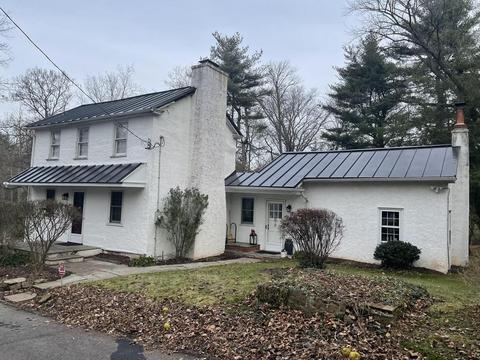 Standing seam metal roof home — Reading, PA