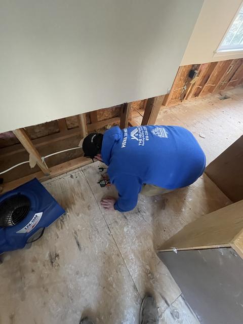 Water damage flooring removal drying — Mohnton, PA